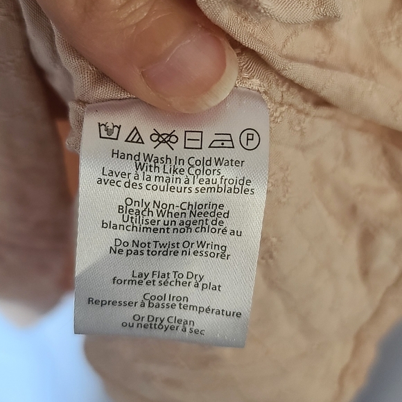 Highline Collective Top - size M/L - Picture 7 of 8